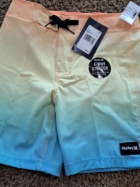 NWT Hurley Ombre Boys Swim Trunks in Peach and Teal Fade Size 7 Kids